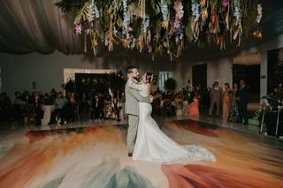 Momentum Wedding Studio - 22