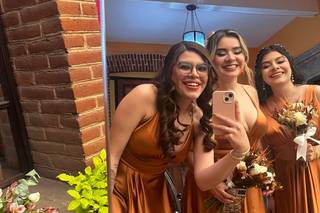 Vestidos Damas de Honor Modela Bella - 6