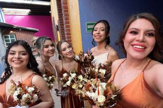 Vestidos Damas de Honor Modela Bella - 7