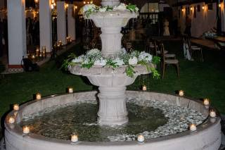 Aguirre & Almaguer - 22