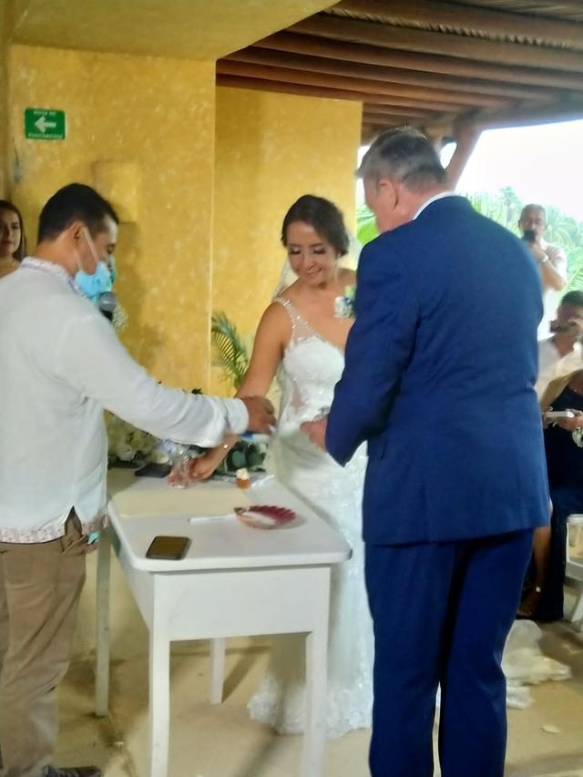 Oficiante de bodas Gabriel Vásquez - 3