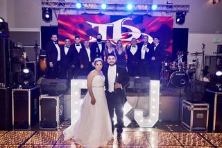Decibeles Liveshow - Banda & DJ - 11