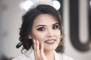 Cyn Padilla Makeup Studio - 7
