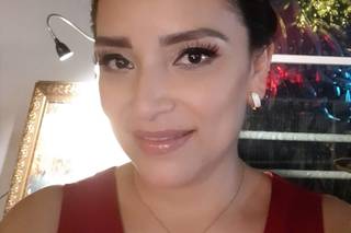 Ale Ledesma Makeup - 2