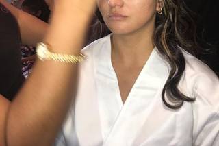 Gloss and Make Up - 5