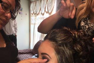 Gloss and Make Up - 6