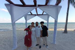 Karisse Weddings & Travel - 6