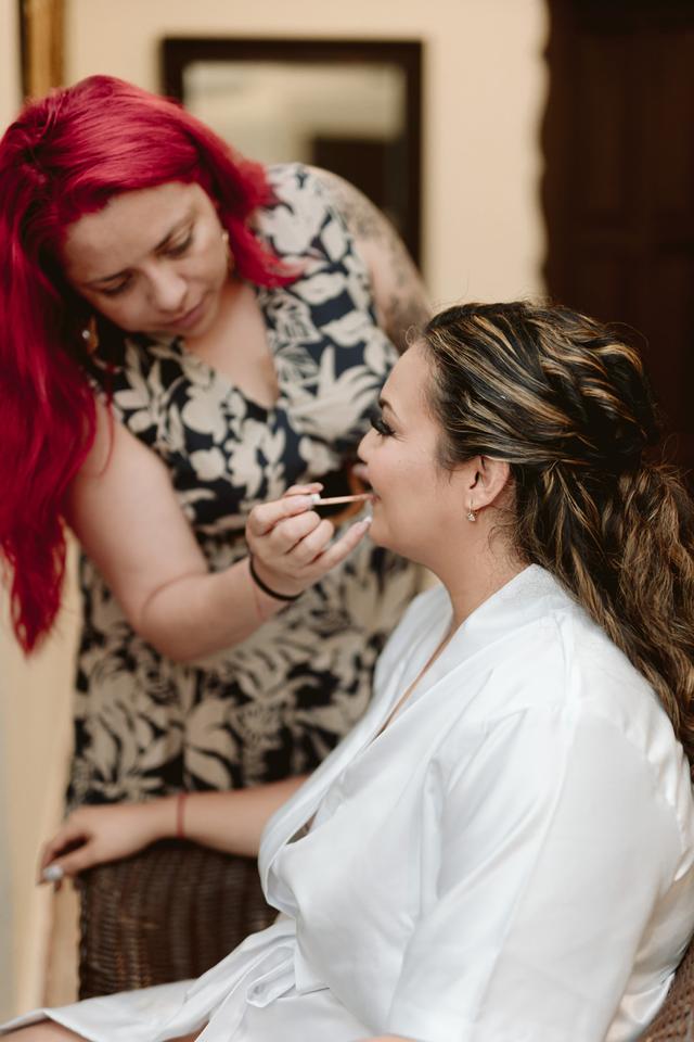 Luissy Alamilla Makeup Artist - 2