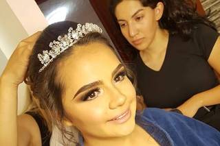 Izcalli Makeup Room - 13
