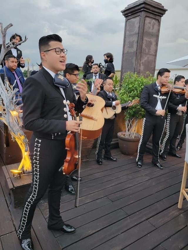 Mariachi Tapatrio - 3