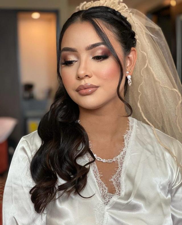 Petra Makeup Artist - 3