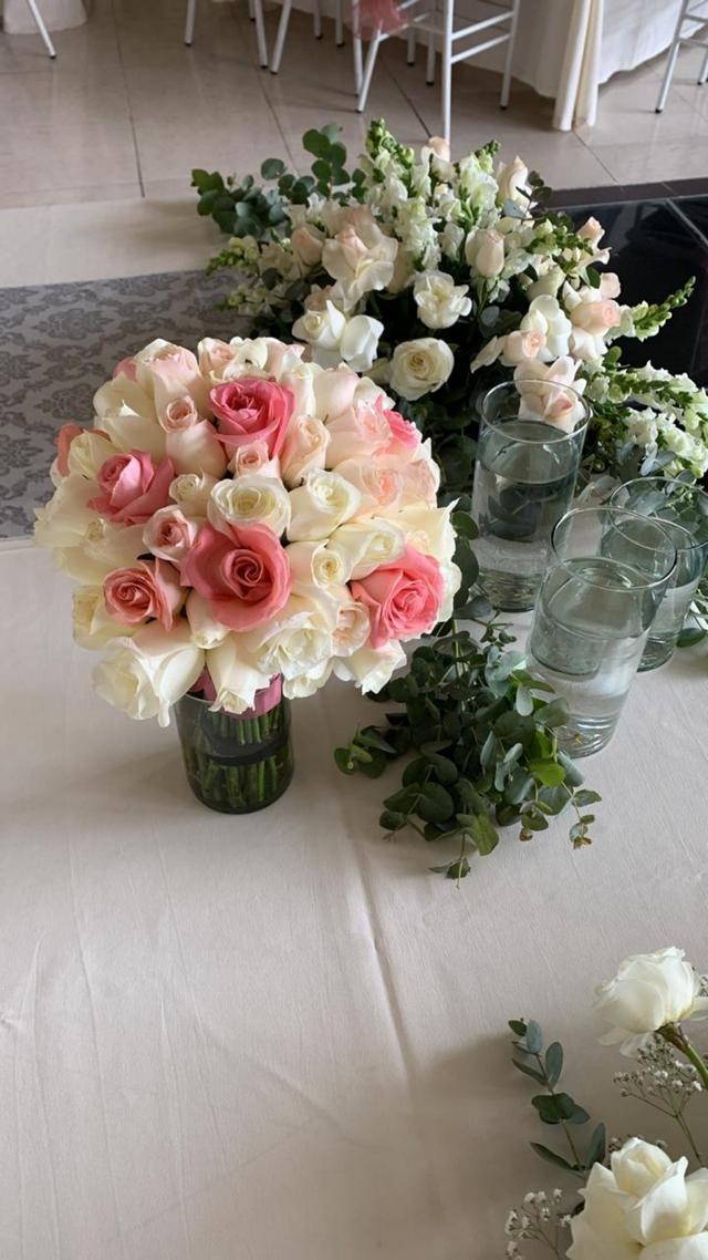 Más que Flores - 1