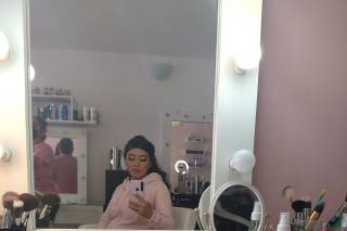 Bonita Beauty & Makeup Studio - 3