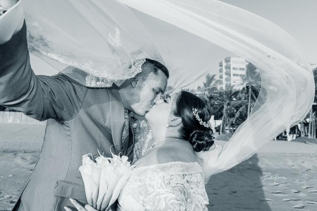 Diego Ramos & Rosas Wedding - 3