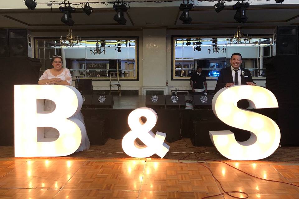 Letras Gigantes, Letras Increíbles - 13 Opiniones - Desde $550 - 10% ...