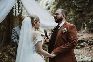 White Bridal Boutique - 6