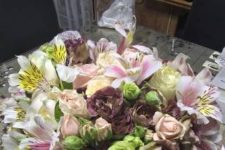 Seven Floral Design - 7