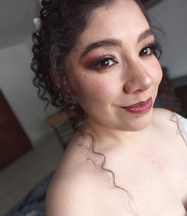 Zeiira Anaya Make up Artist - 2