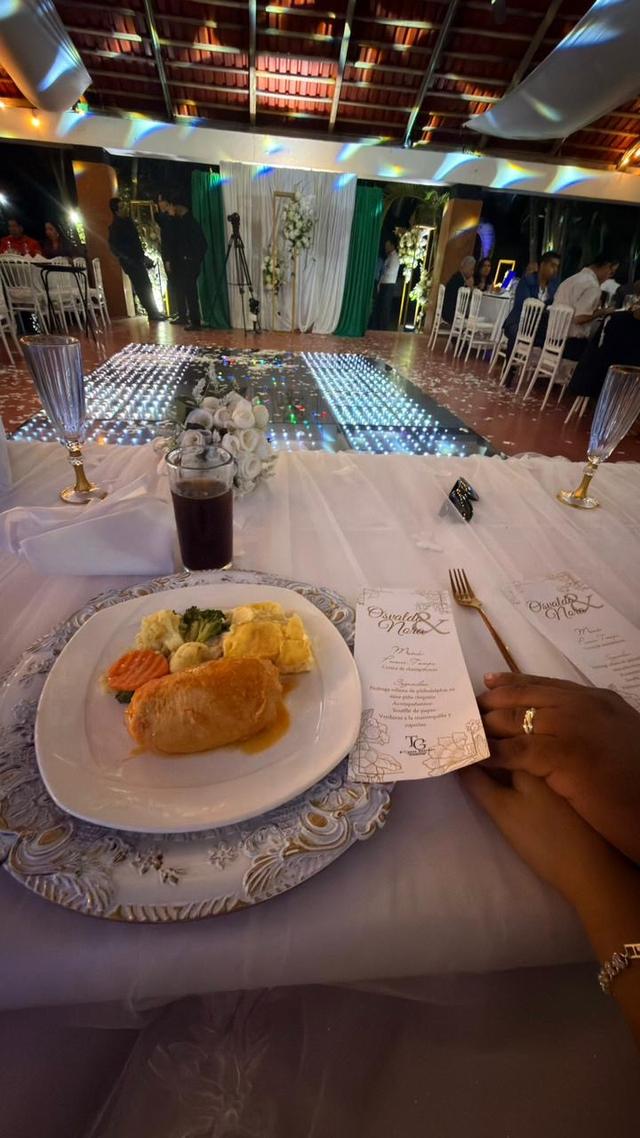 Carmín Organizador - 2