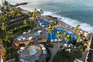 Sunset Plaza Beach Resort & Spa - 9