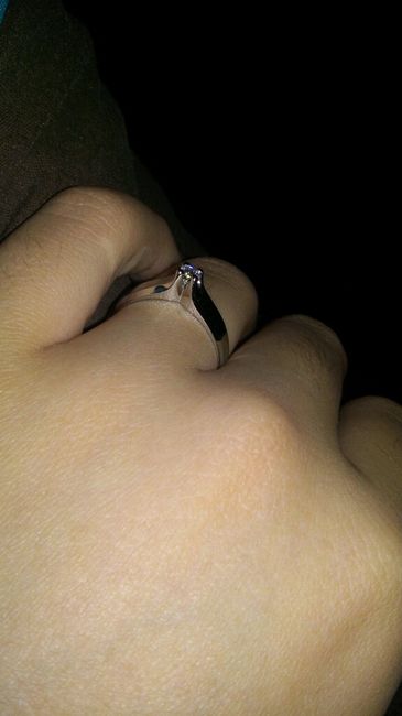 Presuman su anillo - 1
