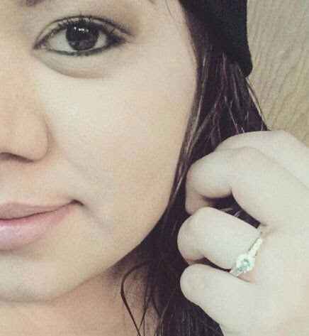 Presumiendo mi anillo!!