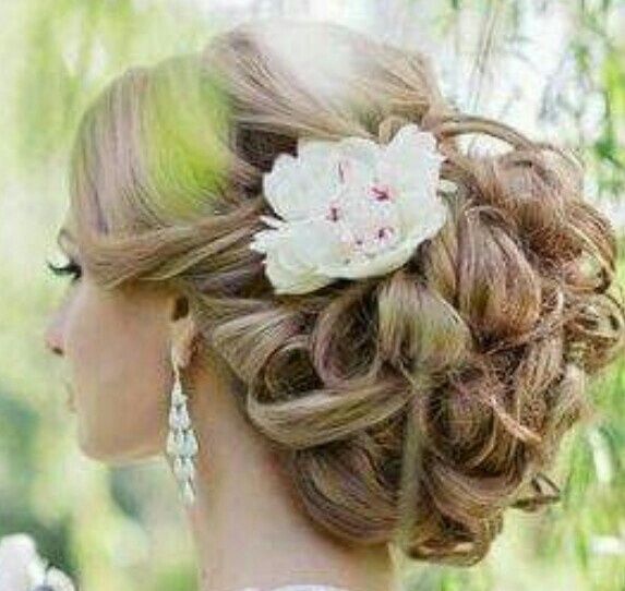 Ideas de peinado para el gran día 👰🏼 - 2