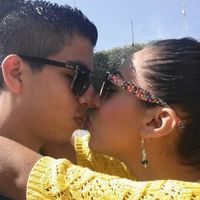 Presuman a su prometido!! - 2