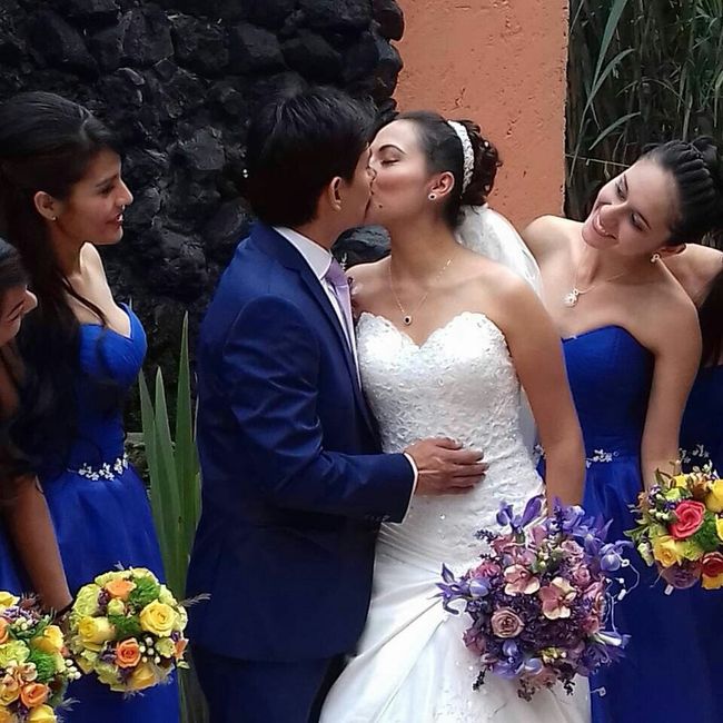 Ramo con una sola flor - 1