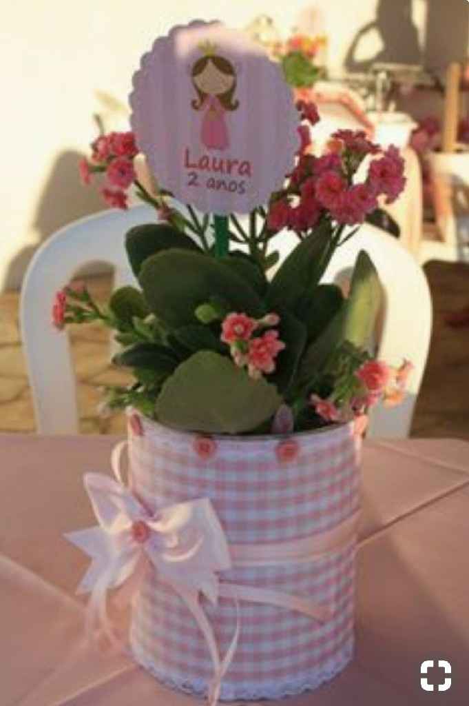 Centros de mesa con botes de aluminio - 4