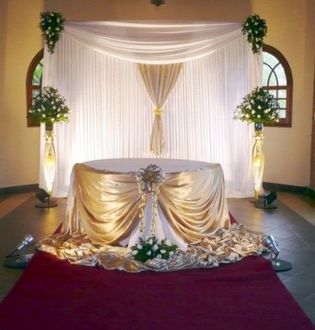 decoración mesa de los novios 