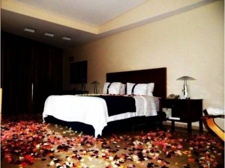 Y A TI COMO TE PIDIERON MATRIMONIO 