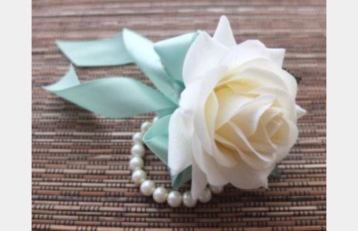 Corsage para damas. 10