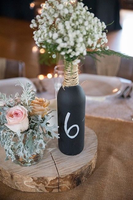 Centros de mesa con botellas 13