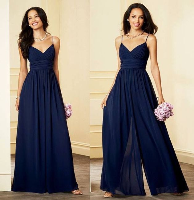 Vestidos para damas en colores oscuros. 9