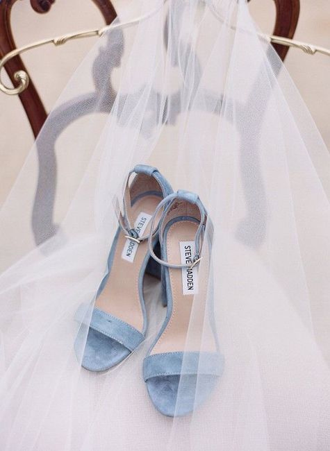 Baby blue en el calzado de la novia 💙 - 9