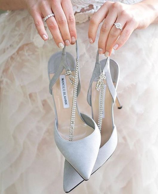 Baby blue en el calzado de la novia 💙 - 12