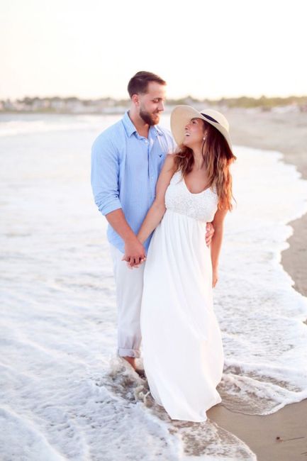 Ideas de outfit para sesión casual en playa. - 29