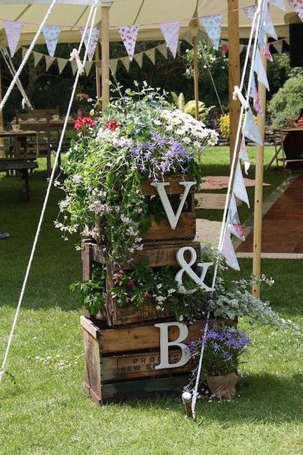 Boda de dia en un campo - 3