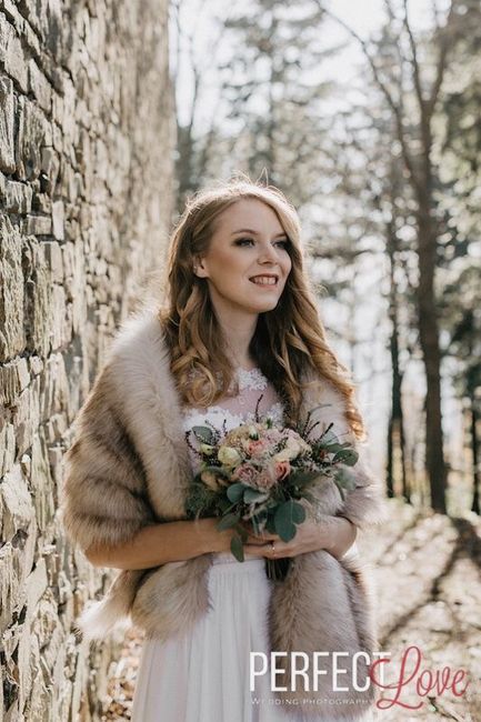 Abrigos para novias ❄️👰🏻 18