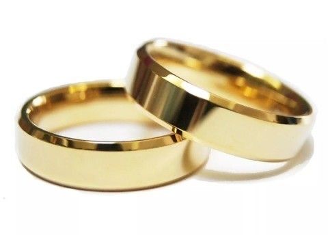 Hola chicas buenos días, eligiendo argollas. 7