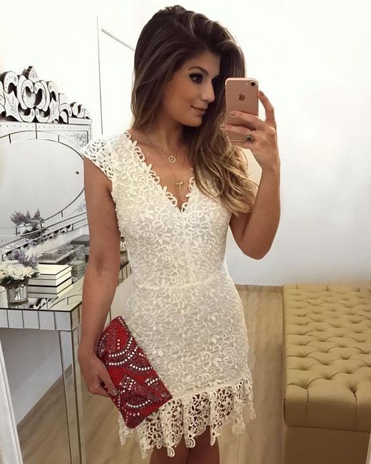 Vestidos claros para despedida o boda civil 23