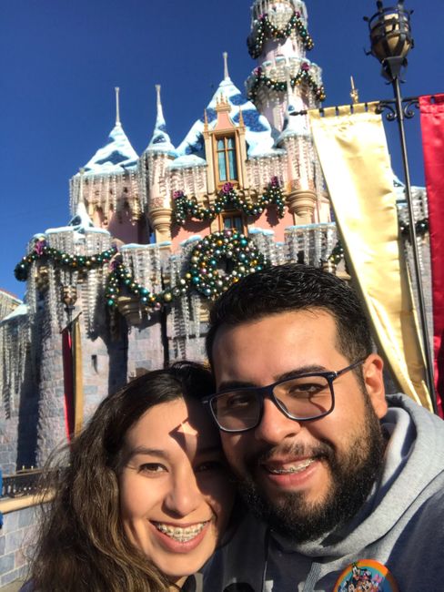 Mi primer aniversario festejándolo en Disneyland ✨ 5