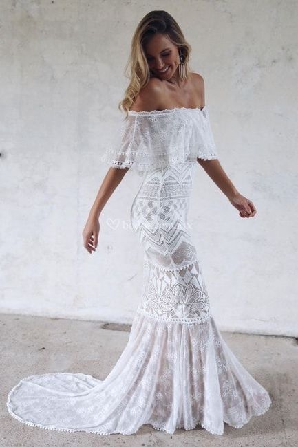 El vestido de novia ideal para una boda en la playa 14