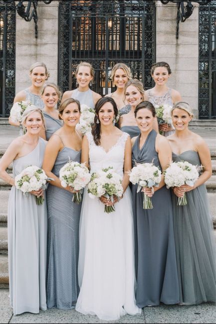 Colores: Vestidos de dama en color gris ✨ - 16
