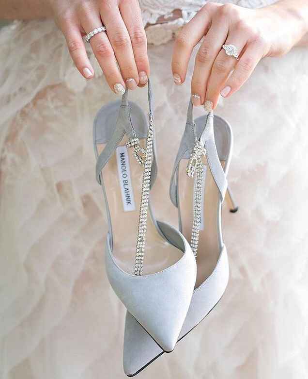 Baby blue en el calzado de la novia 💙 - 12