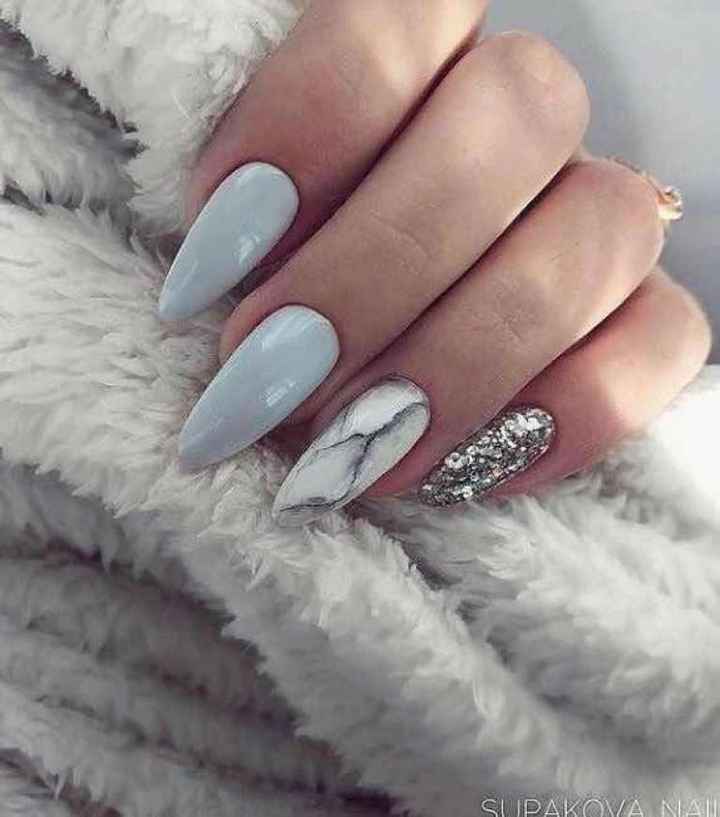 Manicura en tonos azules 💙💅🏻 - 13