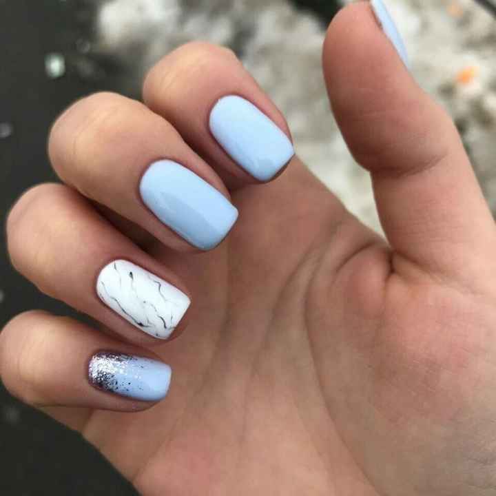 Manicura en tonos azules 💙💅🏻 - 19