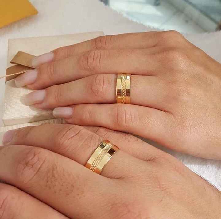 Hola chicas buenos días, eligiendo argollas. - 2