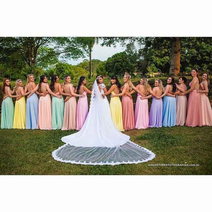 Color para vestidos de damas en verano - 14